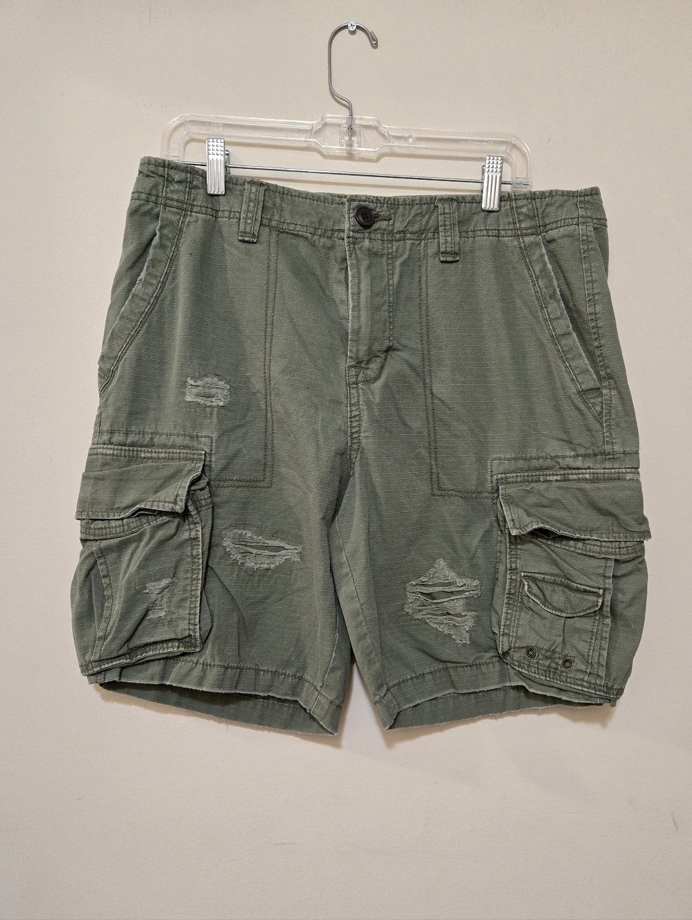 Aeropostale AERO  Distressed Cargo Shorts w/ Big Pockets